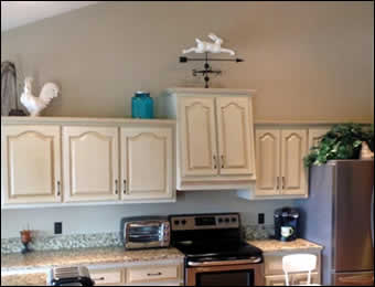 Cabinet Painting Services Milwaukee